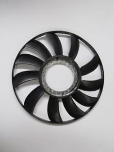 Audi A6 Radyatör Fan Kanadı 1.8 TDI (1998-2001)