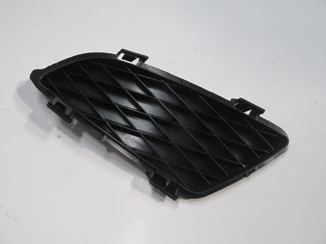 Mazda 6 Sis Lamba Kapağı Sol Sis Deliksiz Siyah (2003-2006) OEM GK...