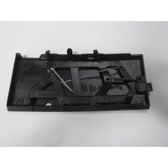 Bmw 5 Serı- E34 Ön Tampon Çeki Demiri Kapağı Sağ Siyah (1988-1995) Bmw 5 Serı- E34 Ön Tampon Çeki Demiri Kapağı Sağ Siyah (1988-1995)