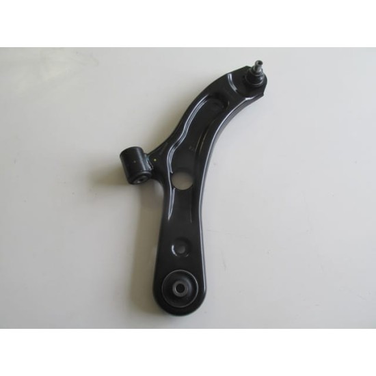Suzuki Swift Ön Alt Tabla Sağ Burçlu/rotilli (2005-2011) Suzuki Swift Ön Alt Tabla Sağ Burçlu/rotilli (2005-2011)