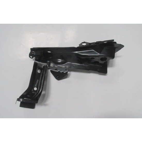 Mazda 3 Ön Panel Üst Parça Sol (2014-2016)