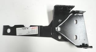 Jeep Cherokee Ön Tampon Braketi Sol (1997-2001)