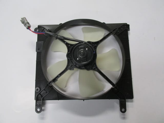 Daewoo Nubira Radyatör Fan Davlumbazı Komple (1998-1999)