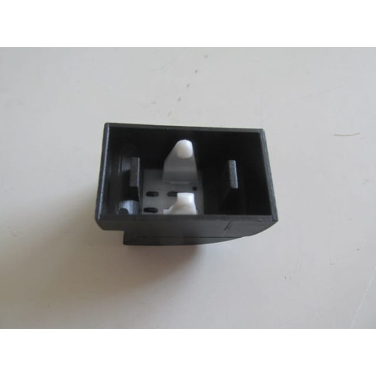 Renault Laguna Ön/arka Cam Düğme Butonu Sağ (2008-2012)