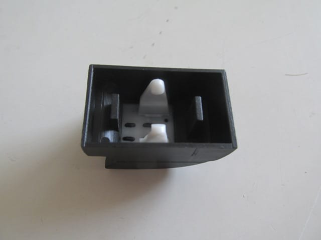 Renault Laguna Ön/arka Cam Düğme Butonu Sağ (2008-2012)