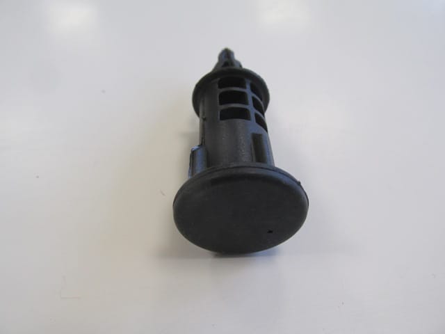 Renault Clio 3 Arka Tampon Bagaj Kilit Klipsi (2006-2009) OEM 820...