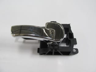 Nissan Qashqai- J10 Arka Kapı İç Açma Kolu Sağ Siyah (2007-2013)