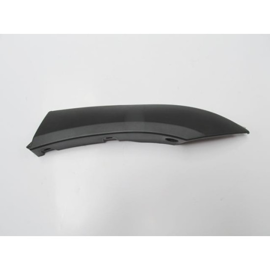 Suzuki Grand Vitara Arka Çamurluk Ağzı Plastiği Sol (1998-2002)
