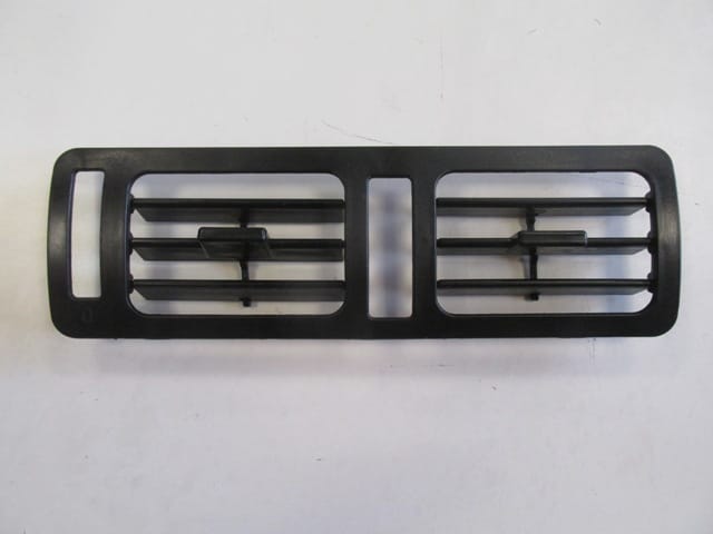 Opel Vectra- A Ön Göğüs Orta Üfleme Peteği Sağ/sol Siyah (1988-1995)