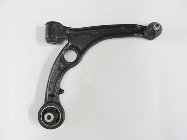 Fiat Stilo Ön Alt Tabla Sağ Rotilli/burçlu (2003-2006) OEM 50705084