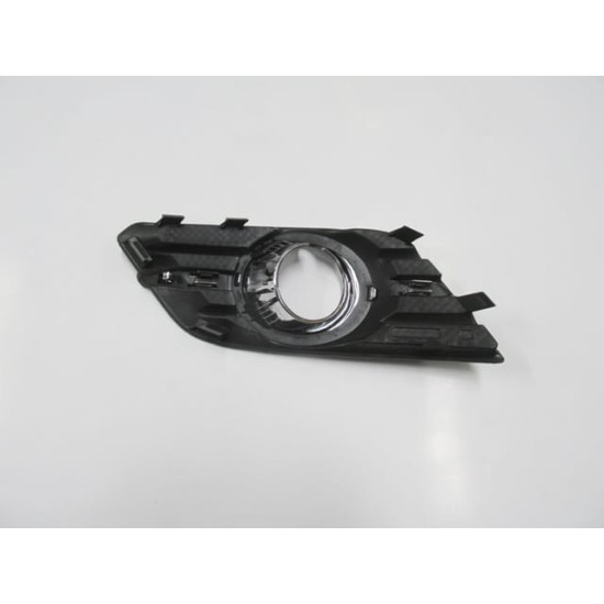 Opel Mokka Sis Lamba Kapağı Sağ Sis Delikli Siyah (2012-2016) Opel Mokka Sis Lamba Kapağı Sağ Sis Delikli Siyah (2012-2016)