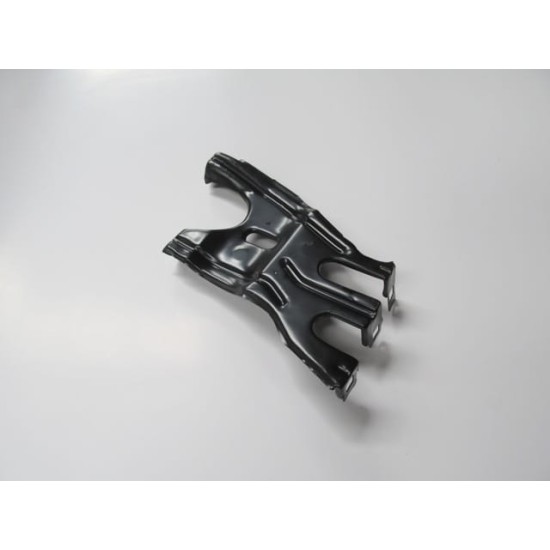 Mercedes C Class- W203 Ön Panel Orta Parça Sağ (2000-2004) Mercedes C Class- W203 Ön Panel Orta Parça Sağ (2000-2004)