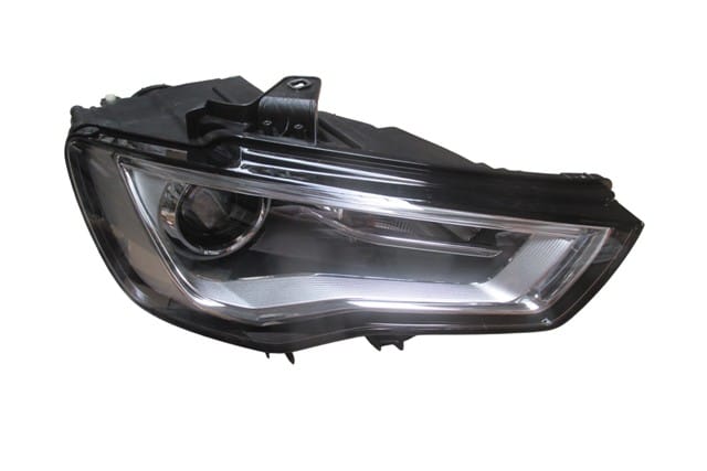 Audi A3- Sd/hb/sb Far Lambası Sağ (2012-2016) OEM 8V0941004