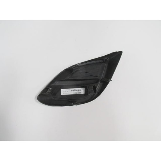Mazda 2 Sis Lamba Kapağı Sağ Sis Deliksiz (2012-2014)