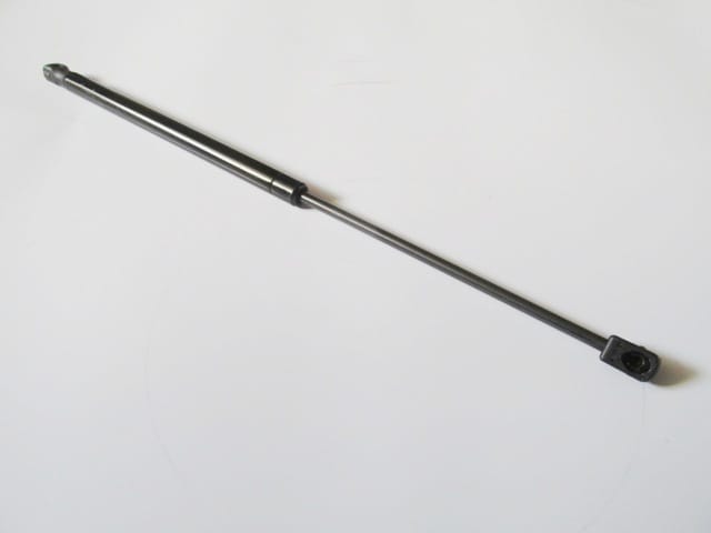 Skoda Favorit Bagaj Amortisörü Sağ/sol Aynı Adet (1988-1994) OEM 1... Skoda Favorit Bagaj Amortisörü Sağ/sol Aynı Adet (1988-1994) OEM 1...