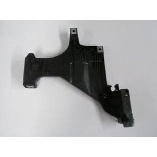 Audi A4 Far Alt Bağlantı Braketi Sağ Plastik (2013-2015)