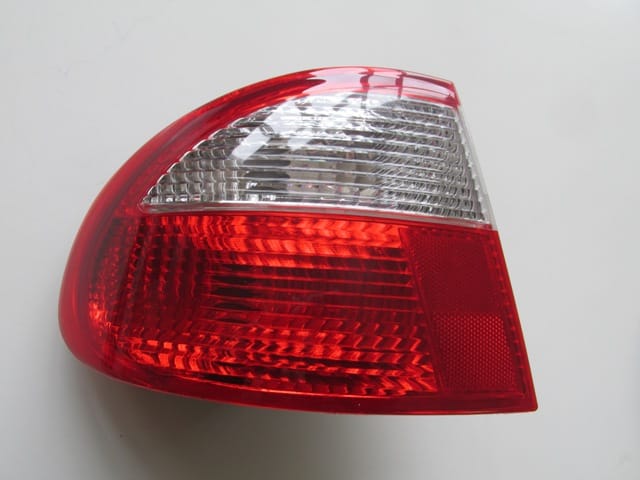 Daewoo Lanos Dış Stop Lambası Sol Kırmızı/beyaz (1997-2000)