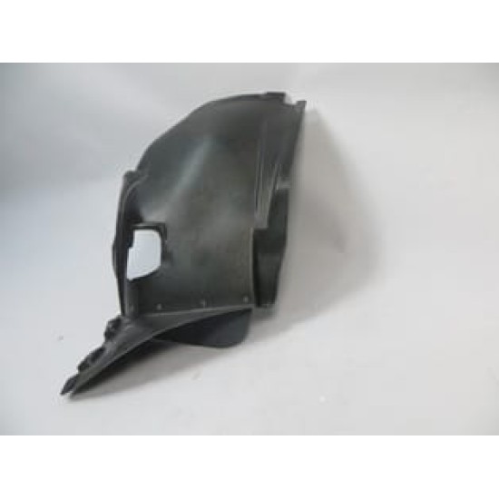 Bmw 1 Serı- E87 Ön Çamurluk Davlumbazı Sol Önün Önü (2004-2008) Bmw 1 Serı- E87 Ön Çamurluk Davlumbazı Sol Önün Önü (2004-2008)