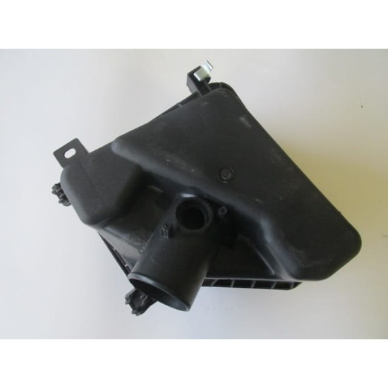 Toyota Auris Hava Filtre Kutusu (2007-2010) Toyota Auris Hava Filtre Kutusu (2007-2010)
