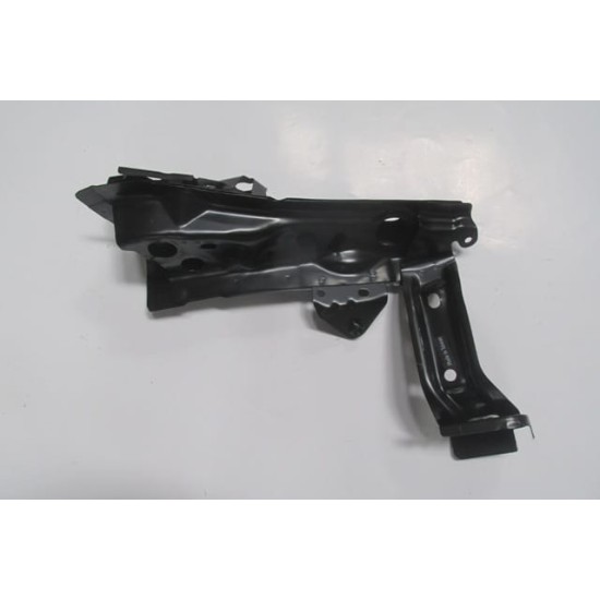 Mazda 3 Ön Panel Üst Parça Sağ (2014-2016)