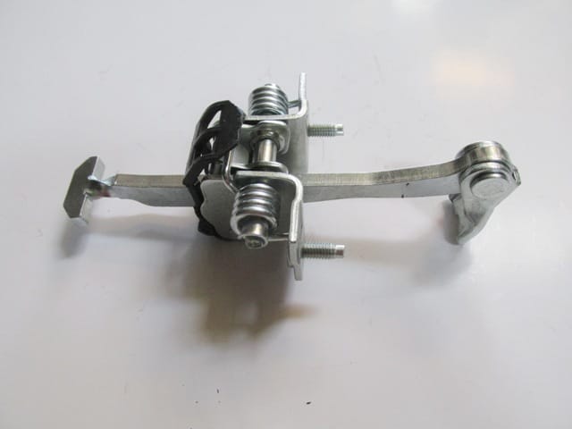 Citroen C4 Grand Picasso Arka Kapı Durdurucusu Sağ/sol Aynı (2007-2012) OEM 9181K4