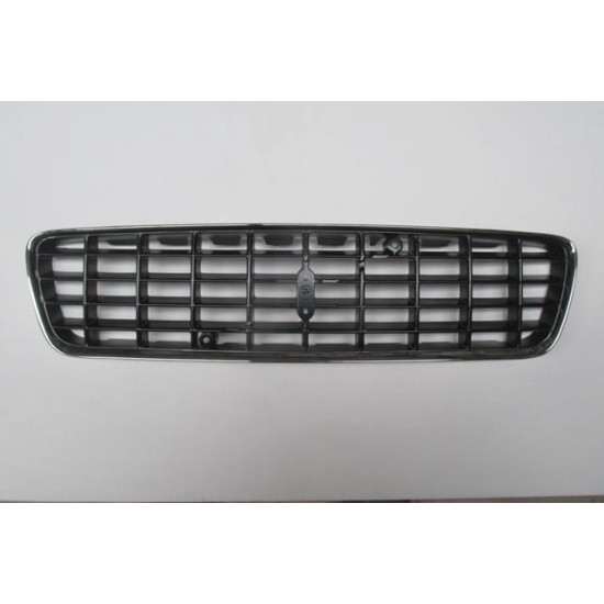 Volvo S60 Ön Panjur Nikelajlı (2000-2004)