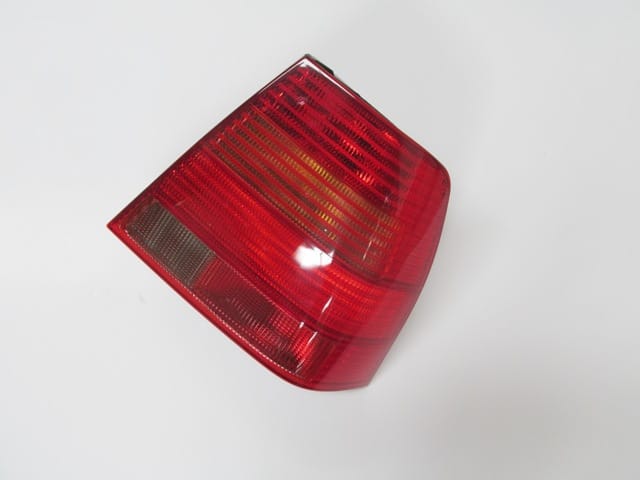 Volkswagen Jetta Stop Lambası Sağ Usa Tip (1999-2004)