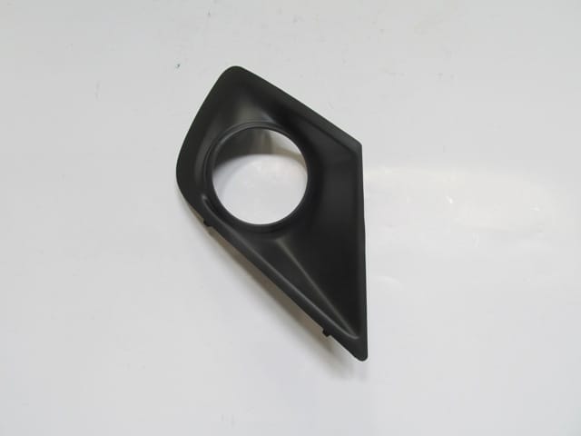 Peugeot 207 Sis Lamba Kapağı Sağ Siyah Sis Delikli (2009-2012)