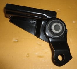 Toyota Yarıs Motor Takozu Sağ 1,5cc (2006-2011)