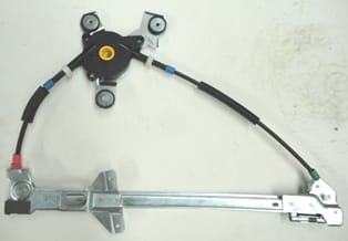 Audi A6 Ön Cam Krikosu Sağ Elektrikli/motorsuz (1995-1997) Audi A6 Ön Cam Krikosu Sağ Elektrikli/motorsuz (1995-1997)
