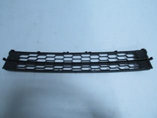 Skoda Rapıd Ön Tampon Panjuru Siyah (2013-2016)