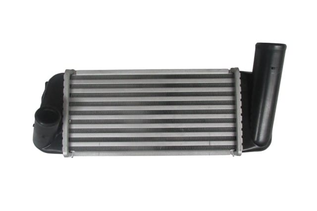 Toyota Aurıs Turbo Soğutma Radyatörü 1.4 D4d Oris (2013-2015)