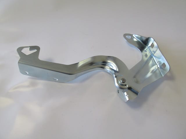 Nissan Micra K13 Kaput Menteşesi Sağ (2010-2013) OEM 65400-1HB0A Nissan Micra K13 Kaput Menteşesi Sağ (2010-2013) OEM 65400-1HB0A