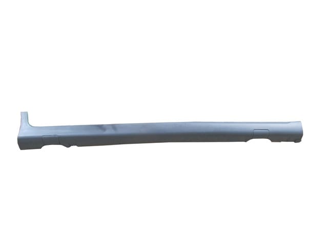 Ford Mondeo Marşpiyel Plastiği Sağ Kapaklı Gri/astarlı (2007-2011)