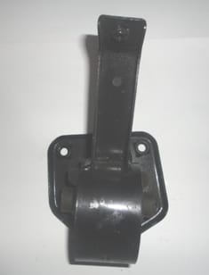 Mitsubishi Lancer- C62 Ön Motor Takozu Sağ Manuel (1988-1991)