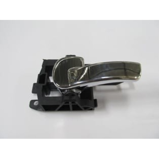 Nissan Qashqai- J10 Arka Kapı İç Açma Kolu Sol Siyah (2007-2013)