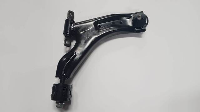 Chevrolet Spark Ön Alt Tabla Sağ Rotilli/burçlu/takozlu (2010-2014)