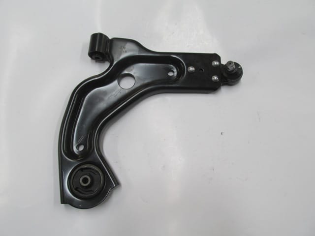 Ford Fiesta Ön Alt Tabla Sağ Rotilli/burçlu (2000-2002)