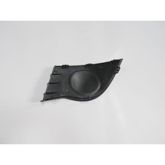 Renault Clio- 3 Sis Lamba Kapağı Sağ Sis Deliksiz (2006-2009) Renault Clio- 3 Sis Lamba Kapağı Sağ Sis Deliksiz (2006-2009)