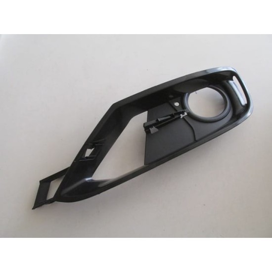 Bmw 3 Serı- F30 Sis Lamba Kapağı Sol Sis Delikli (2012-2014) Bmw 3 Serı- F30 Sis Lamba Kapağı Sol Sis Delikli (2012-2014)