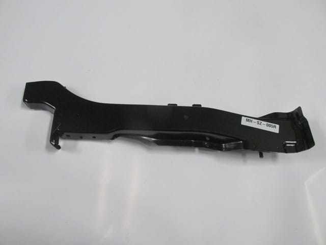 Suzukı Swıft Ön Panel Yan Parça Sağ (2005-2011)