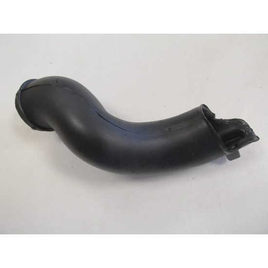 Ford Transit- V347 Hava Filtre Hortumu (2007-2013)