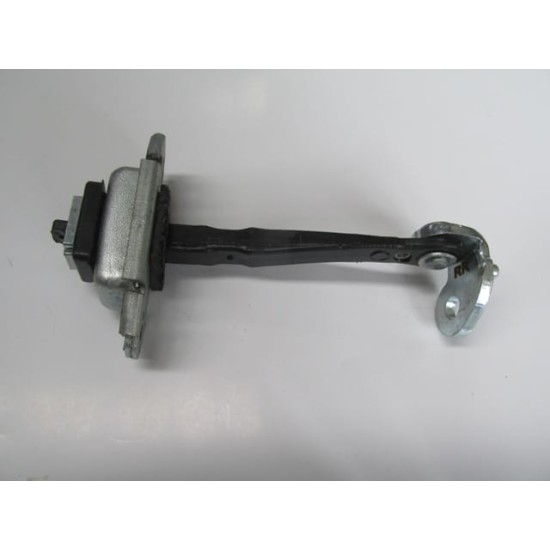 Hyundai Accent- Era Arka Kapı Durdurucusu Sağ (2006-2012) Hyundai Accent- Era Arka Kapı Durdurucusu Sağ (2006-2012)