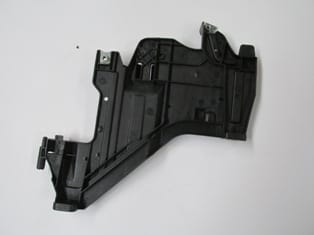 Audi A4 Far Alt Bağlantı Braketi Sağ Plastik (2008-2012)
