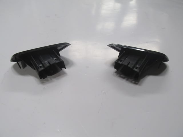 Renault Fluence Far Yıkama Fıskiye Kapağı Sağ/sol Set (2013-2016) OEM 286025625R Renault Fluence Far Yıkama Fıskiye Kapağı Sağ/sol Set (2013-2016) OEM 286025625R