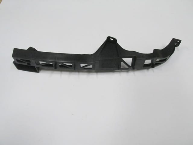Mazda 3 Ön Tampon Braketi İç Sağ (2003-2006)