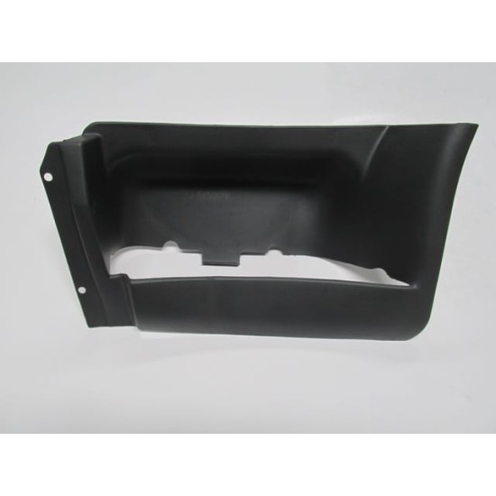 Mitsubishi Canter Ayak Basamak Plastiği Sol (1998-2006)