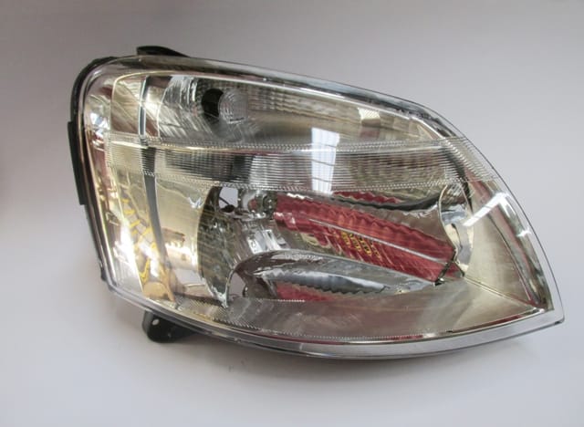 Peugeot Partner Far Lambası Sağ Manuel 6 Fişli (2003-2009) OEM 6205AW
