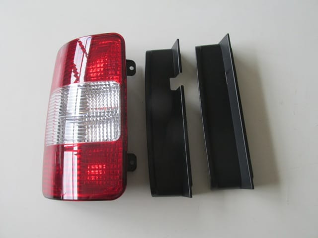 Volkswagen Caddy Stop Lambası Sol Kırmızı/beyaz (2004-2010)