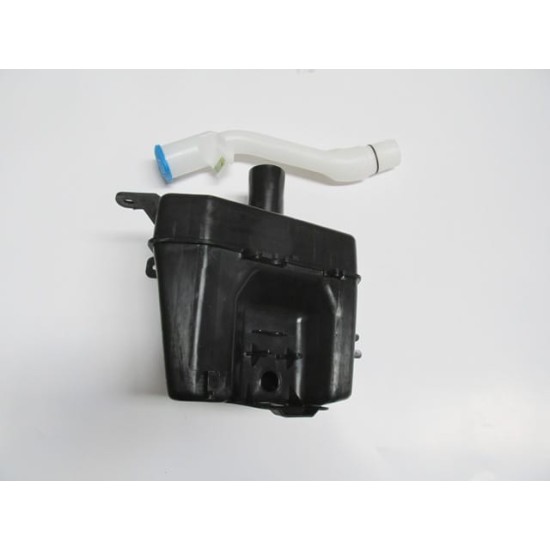 Kia Sportage Ön Cam Su Bidonu/deposu Motorsuz (2009-2010) Kia Sportage Ön Cam Su Bidonu/deposu Motorsuz (2009-2010)
